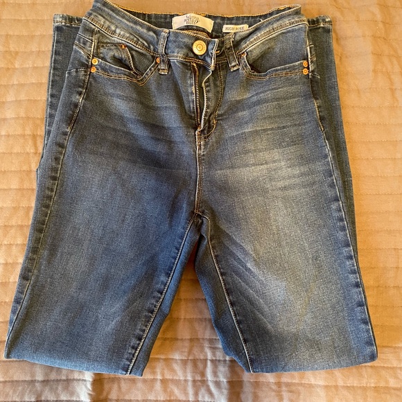 wanna betta butt skinny (high rise) jeans - Picture 2 of 3